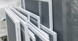 Москитные сетки на пластиковые окна Балашов купить по цене от 942 руб.